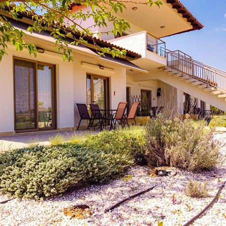 Varkes Suites 1 Nea Poteidaia Esterno foto