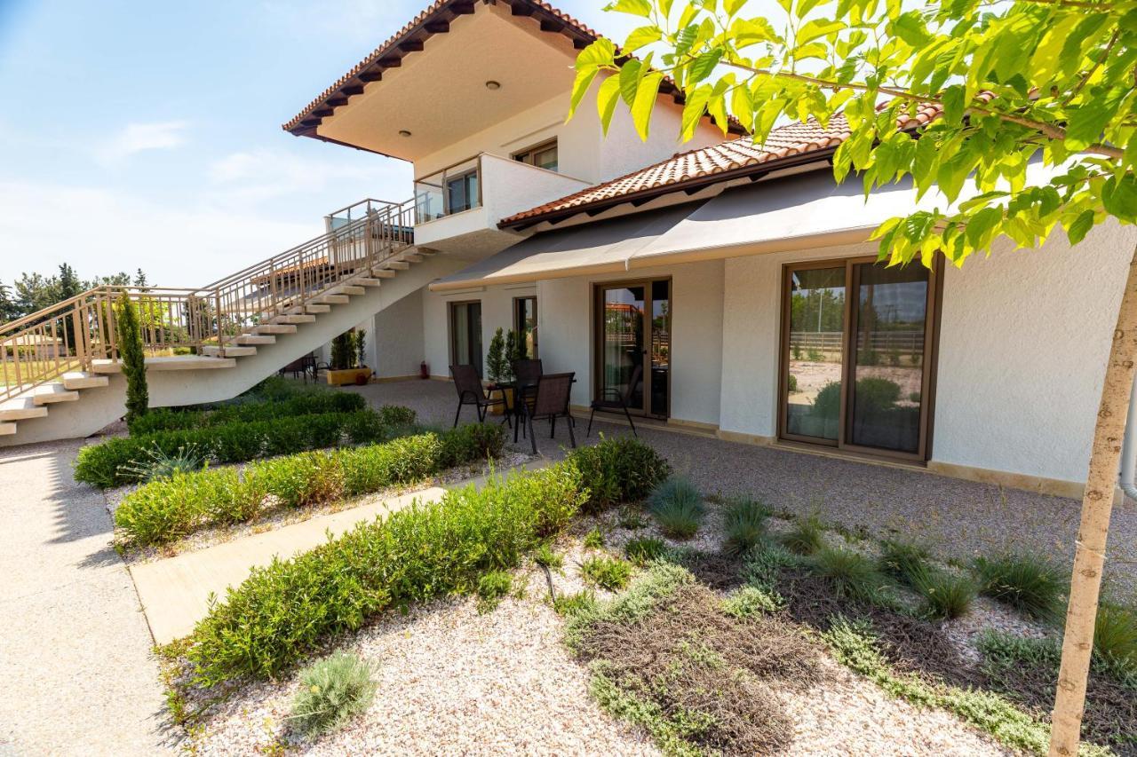 Varkes Suites 1 Nea Poteidaia Esterno foto